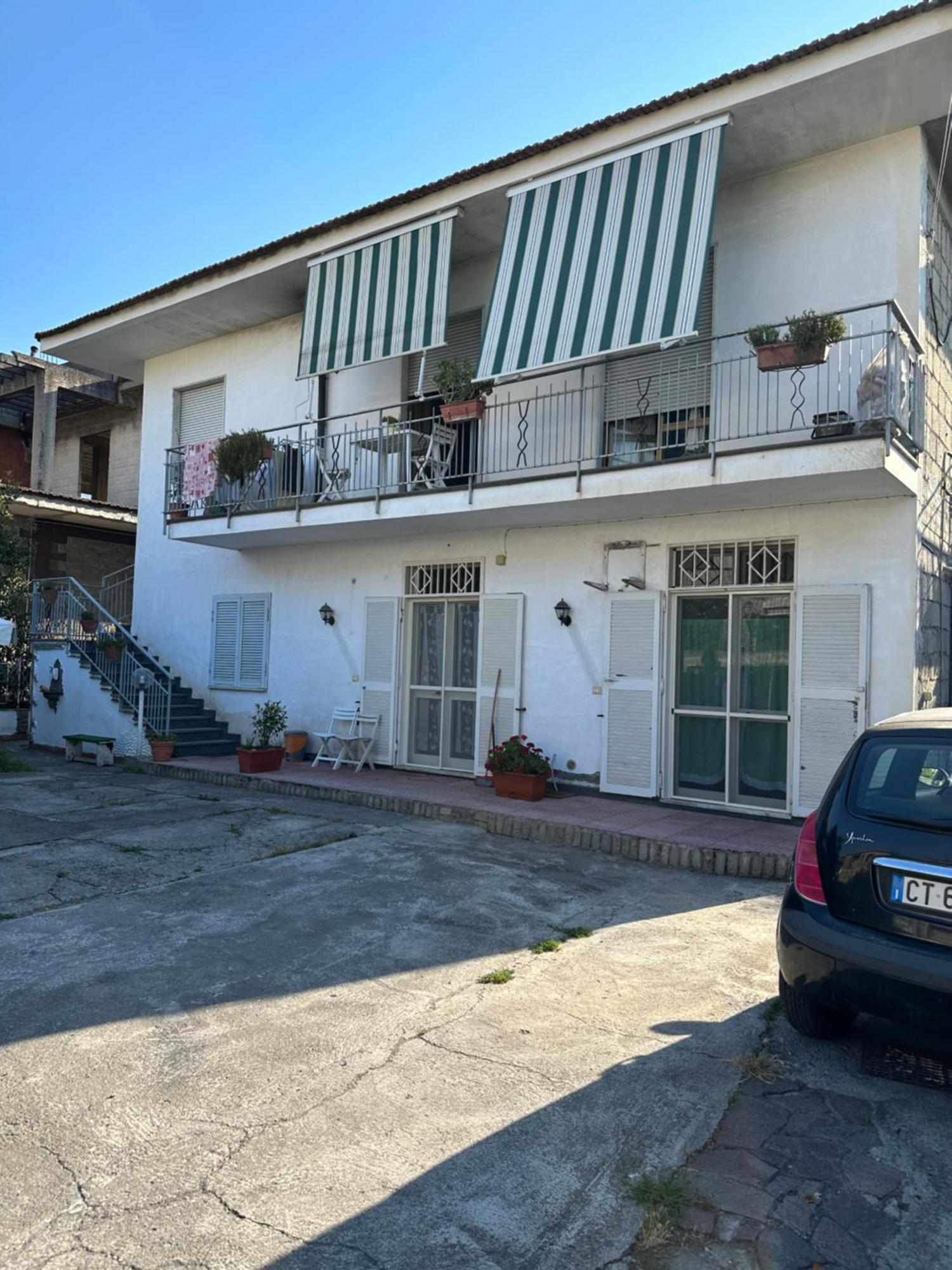 in famiglia casa vacanze Sant'Egidio del Monte Albino Esterno foto